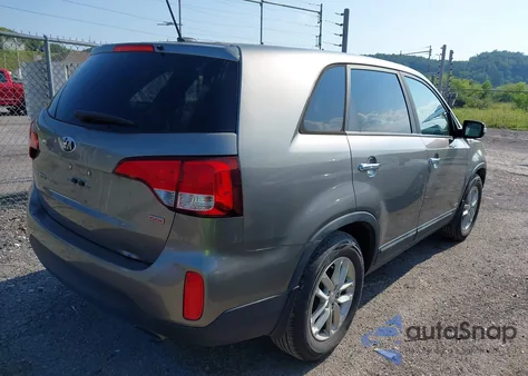 2014 Kia Sorento Lx from USA, damaged, VIN 5XYKTCA69EG535561